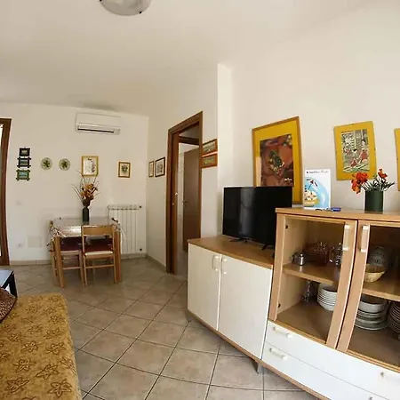 Apartamento Casa Alfiere Con Piscina
