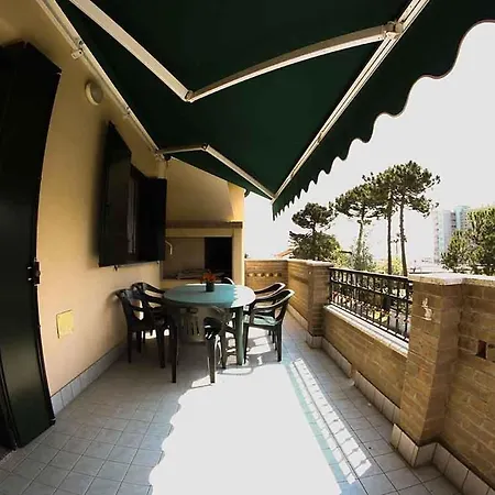 Casa Alfiere Con Piscina Apartamento Lido di Scacchi